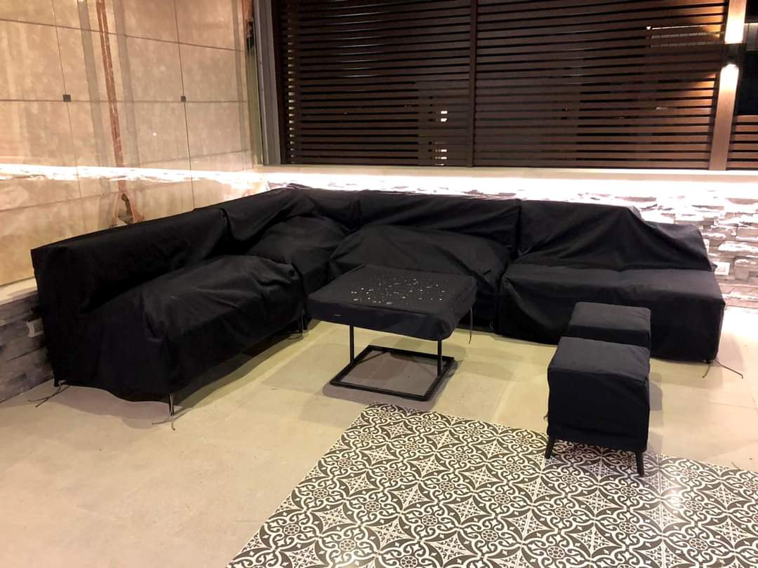 Outdoor Seating